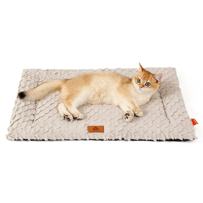 Dog Mat Autumn and Winter Dog Bed Cat Nest Long Plush for Small Medium Dogs Cats Pet Supplies Warm Pet Kennel Sleeping Mats